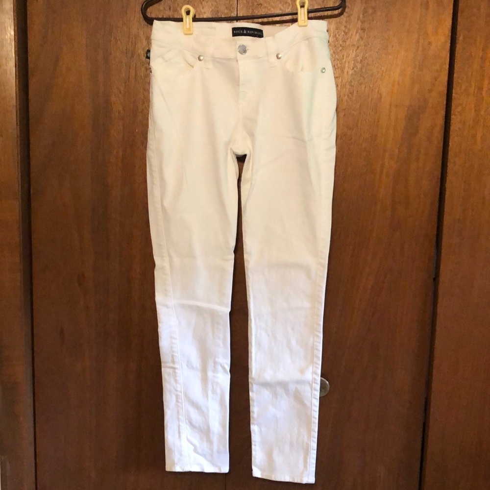 Rock & Republic white jeans